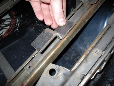 2011-01-10_-_65_Mustang_Fiero_Seat_Tracks_008.jpg