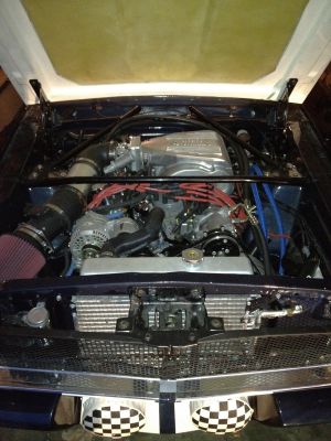 2011-12-12_-_Engine_Bay.JPG
